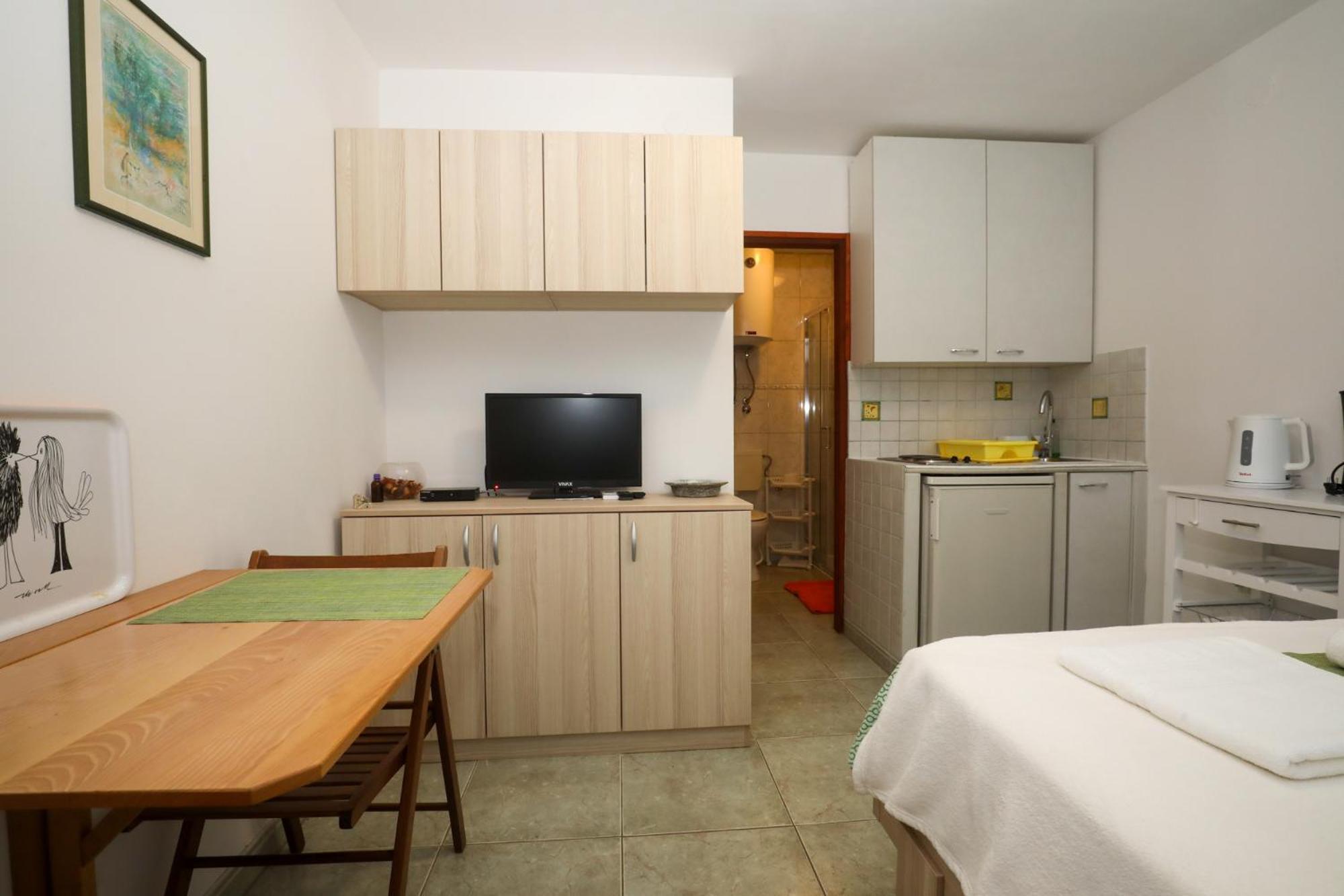 Apartment Matija Premantura Bagian luar foto