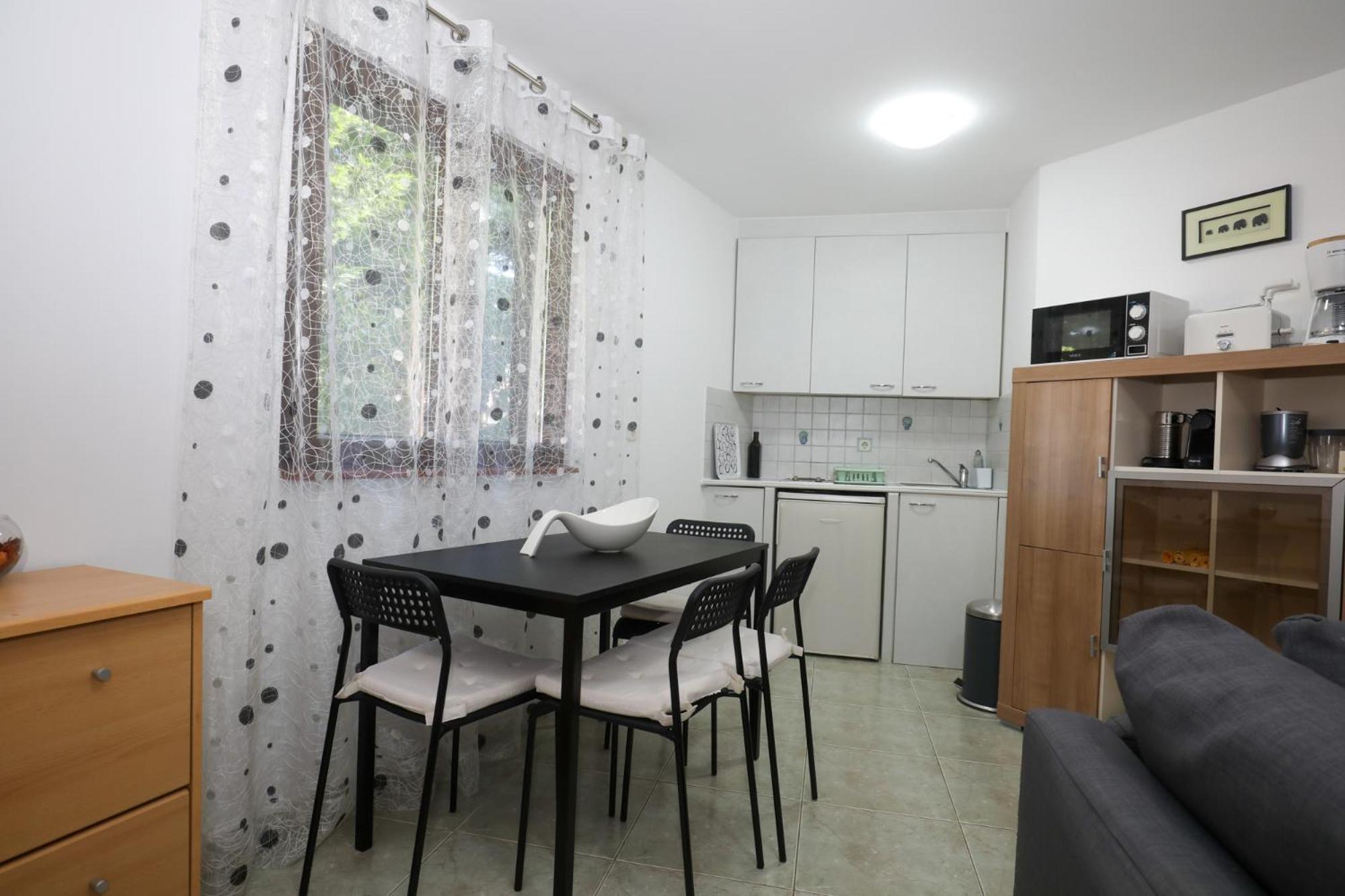 Apartment Matija Premantura Bagian luar foto